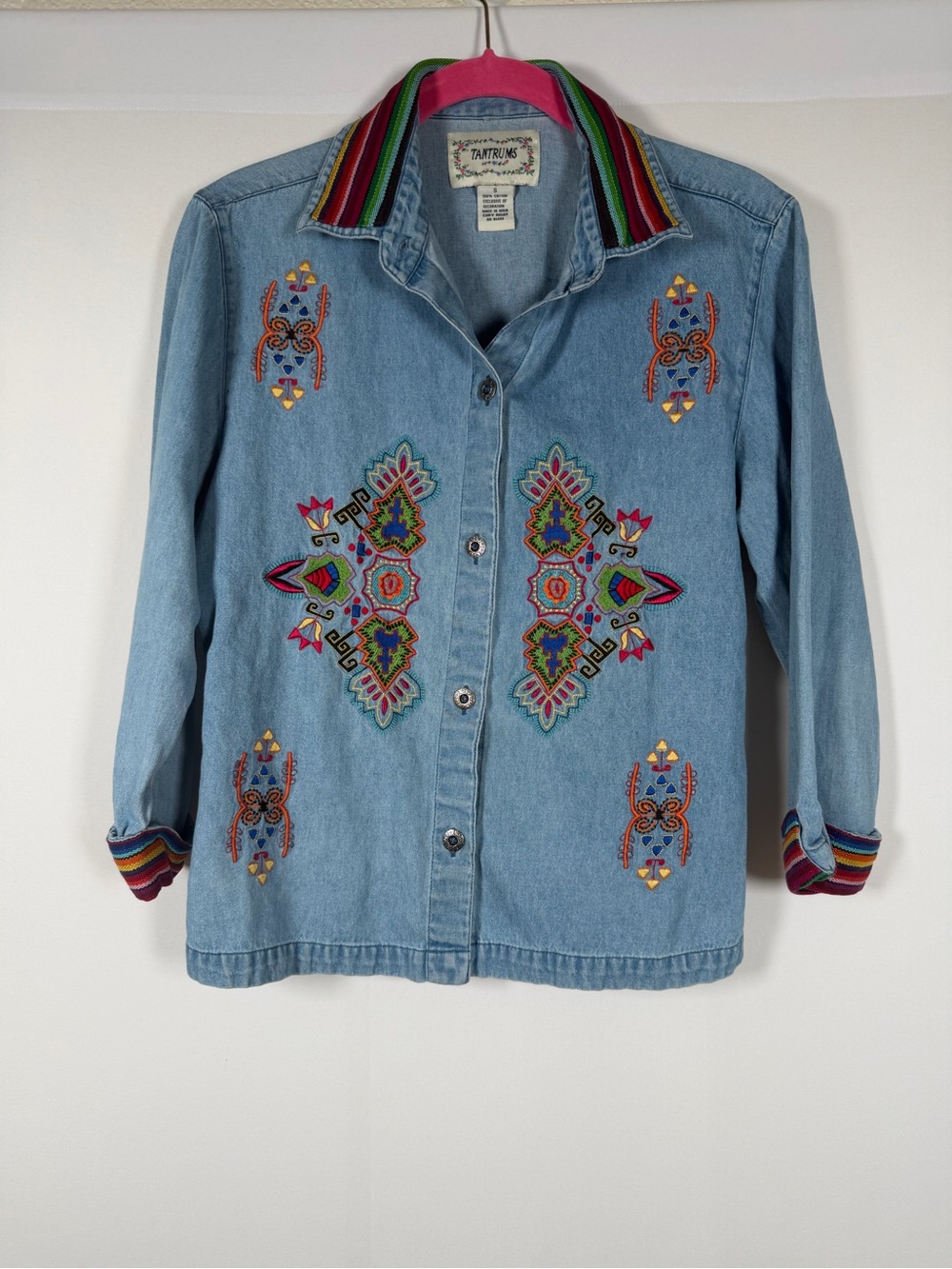 Vintage Tantrums Light Blue Embroidered Southwestern Denim Button-Down Cowgirl